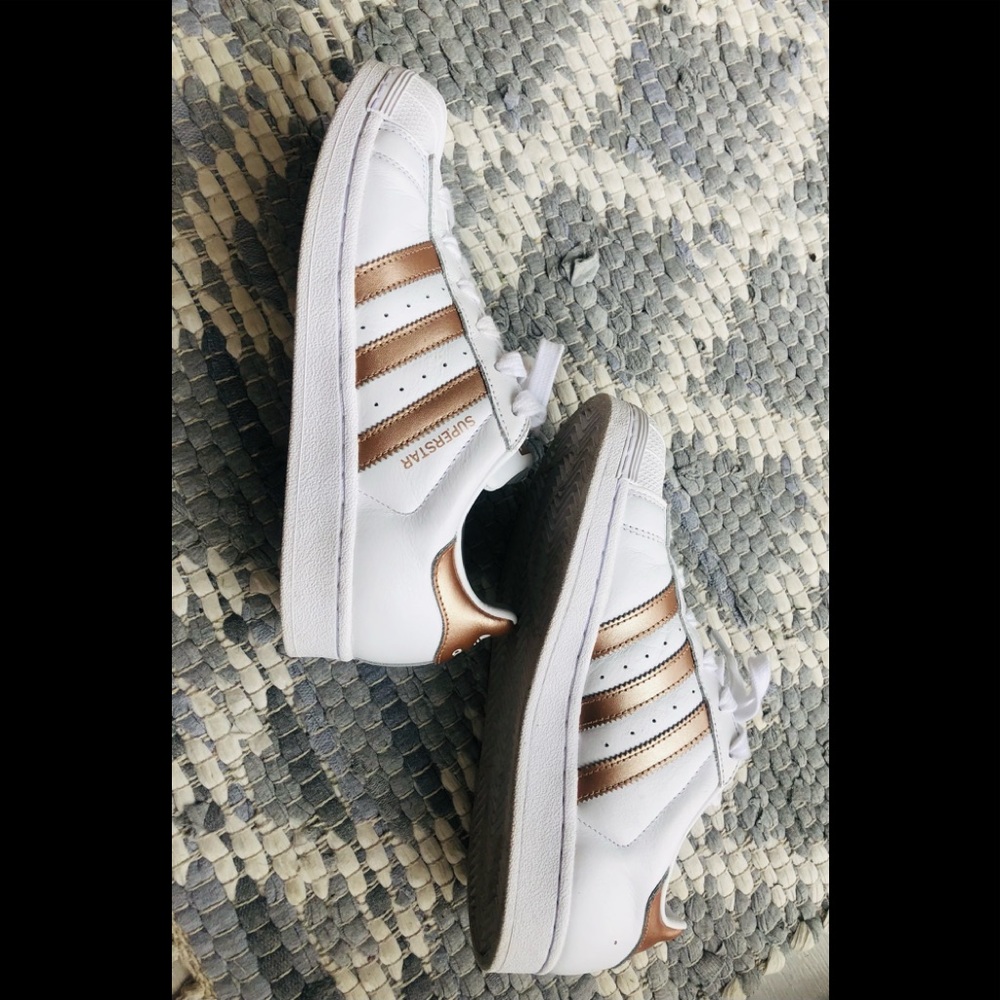 Size 7.5 - adidas Superstar White Copper Metallic . Just Wore 2 Times.